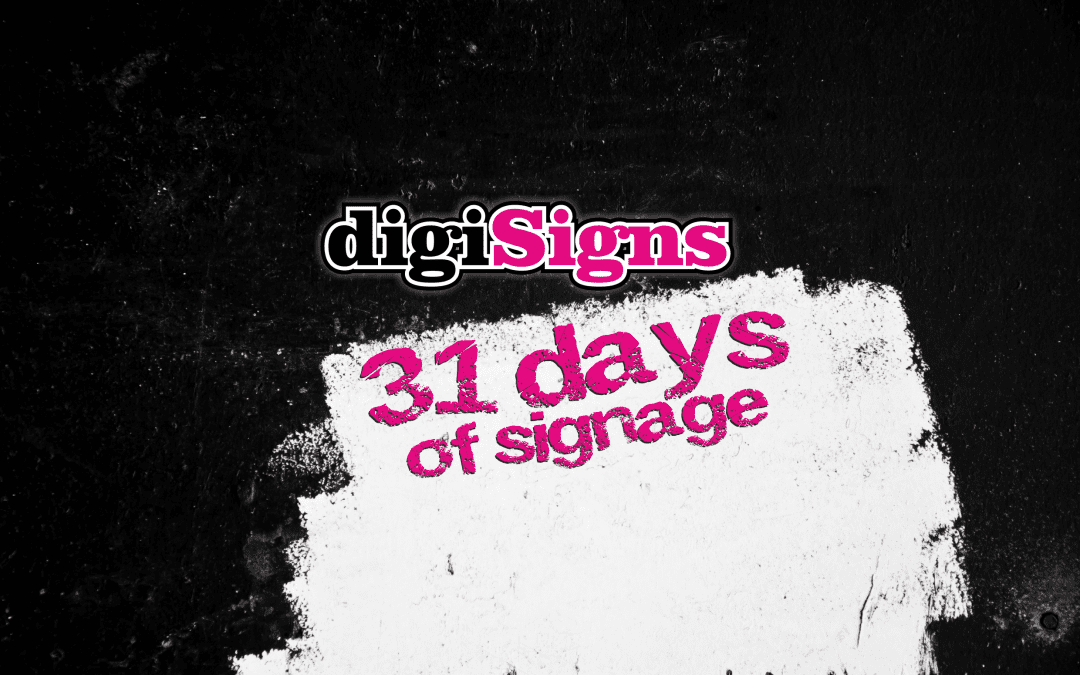 31 Days of Signage – Day 5 Curve 24 Fabric Stand